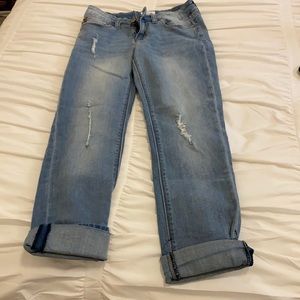 light blue capris jeans with small rips